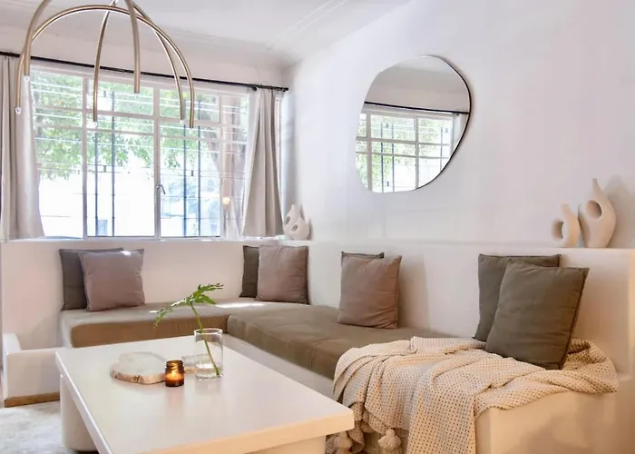 Breathtaking House With Private Rooftop In Condesa México DF