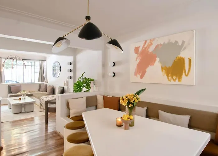 Сasa de vacaciones Breathtaking House With Private Rooftop In Condesa *