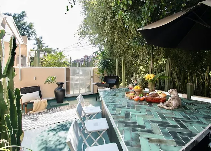 Сasa de vacaciones Breathtaking House With Private Rooftop In Condesa México DF